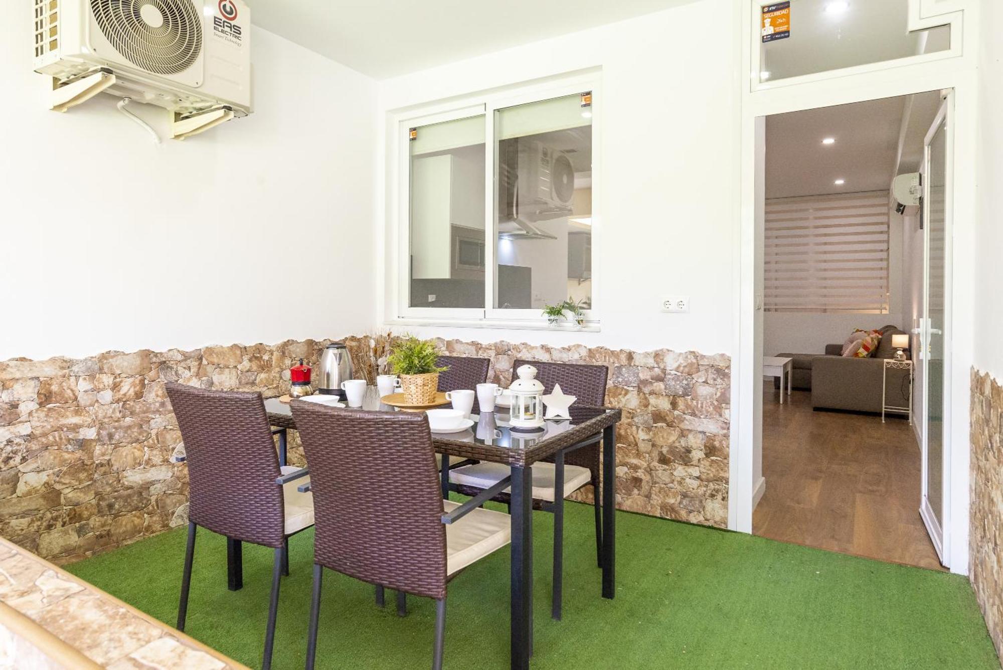 Beach Garden Apartment Торремолинос Экстерьер фото